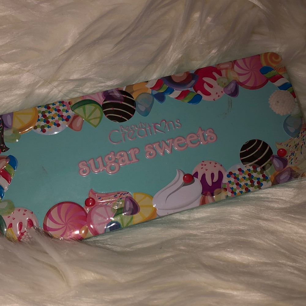 Beauty creations sugar sweets palette